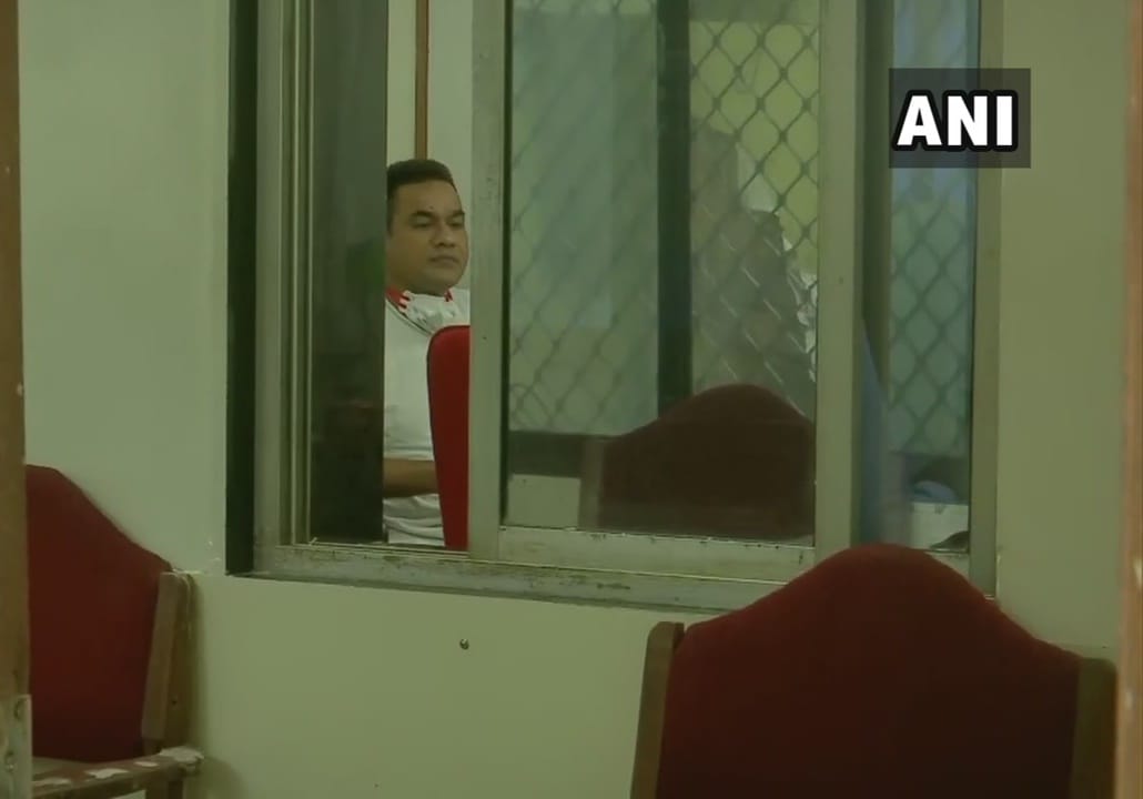 Bihar Police arrived at the office of Deputy Commissioner of Police Crime Branch CID in Sushant Singh Rajput death case