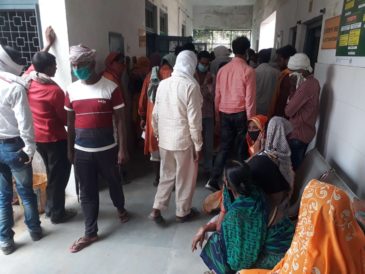 Four days later, the hospital opened and crowds of patients gathered