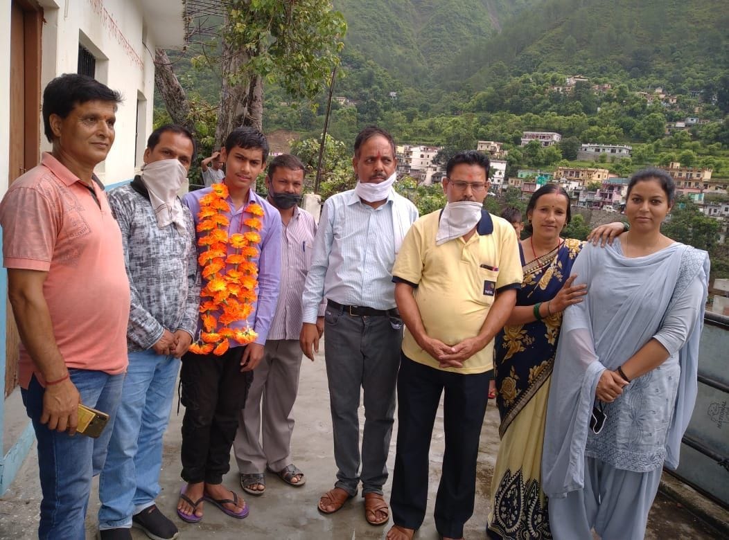 Tanuj of Rudraprayag will serve the mountain by becoming an IAS officer