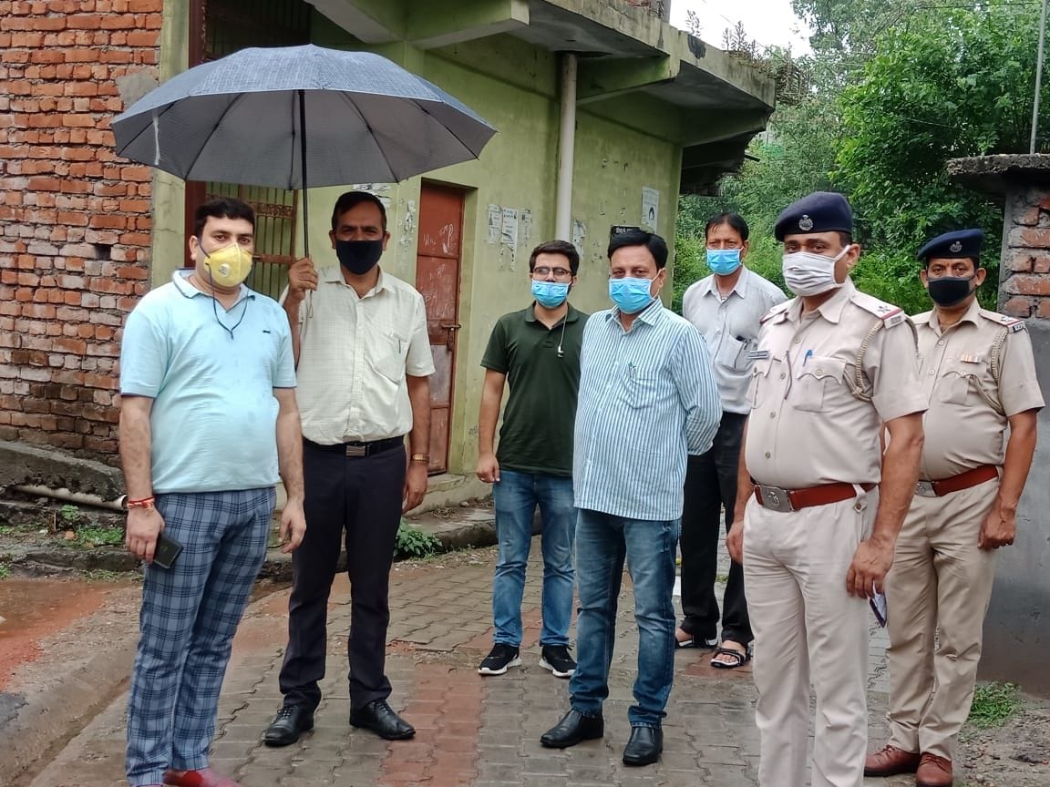 hamirpur, sujanpur containment zone
