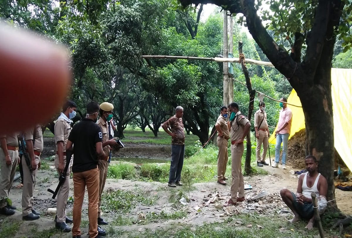 Prayagraj Crime News: Strangled murder of a student sleeping in the garden, police picked up many people