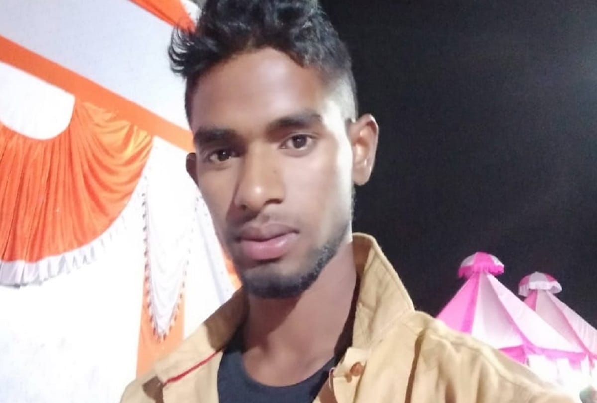 Prayagraj Crime News: Strangled murder of a student sleeping in the garden, police picked up many people