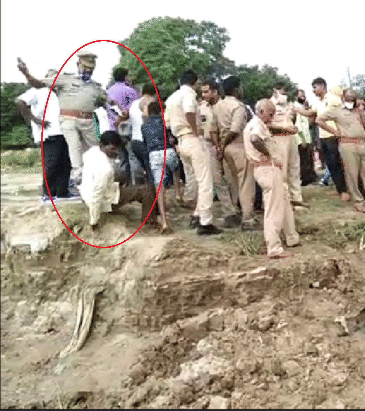 Vindhyachal Kotwal kicked young man standing on near ganga ghar fell into down in mirzapur