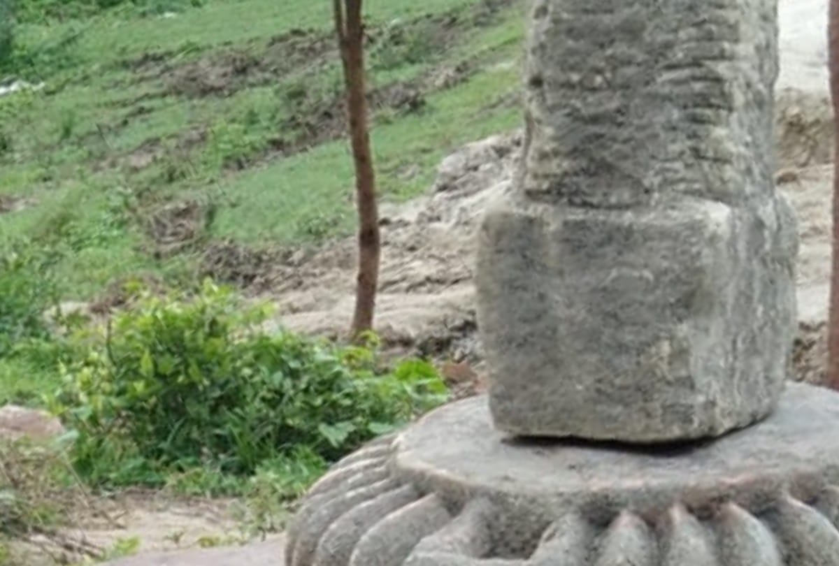 Ancient statues found during digging in the field in agra
