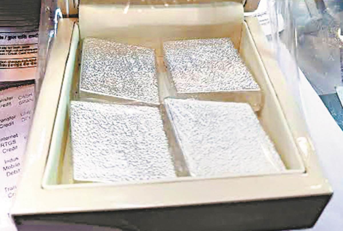 cost of gold, silver and diamond's rakhis in lucknow