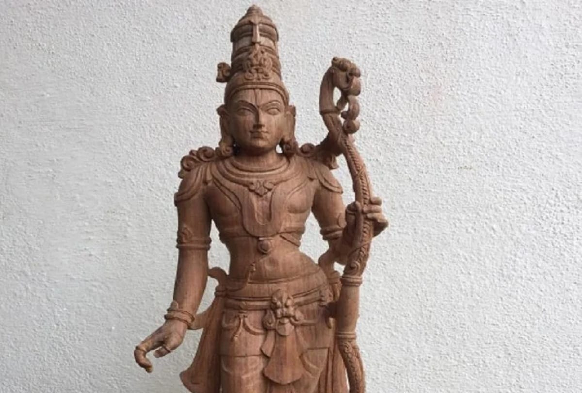 Tamil Nadu Idol Wing seizes 7 Chola era idols 2 Thanjavur paintings