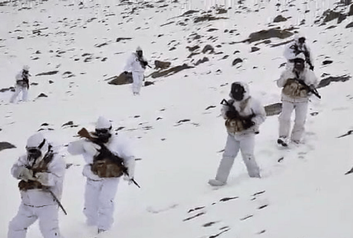 Army doctors perform unique feat, jawans appendix removed at a height of 16000 feet