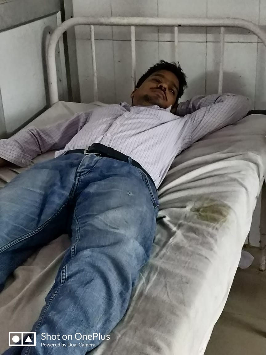 Health worker unconscious while taking sample of Corona suspect