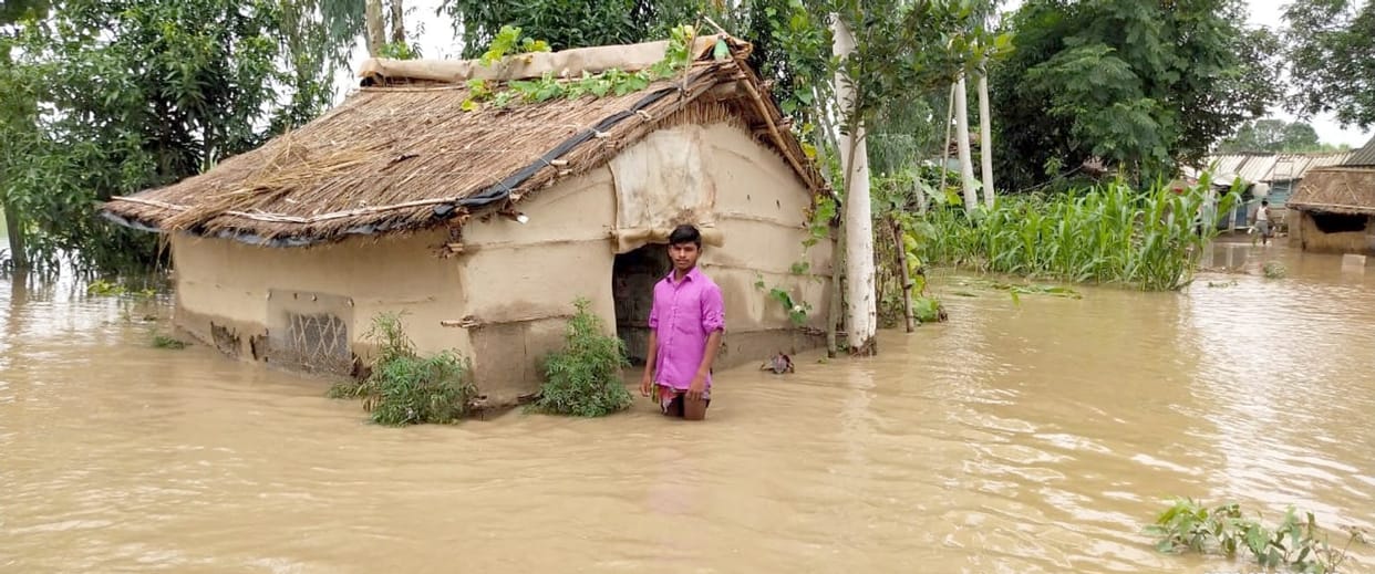 Kheri: Three rivers including Sharda are in spate, water enters Palia town