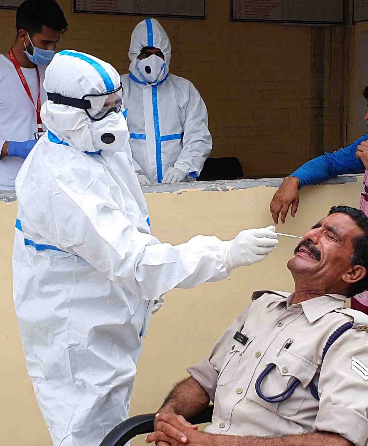 Coronas test of prisoners on muscle