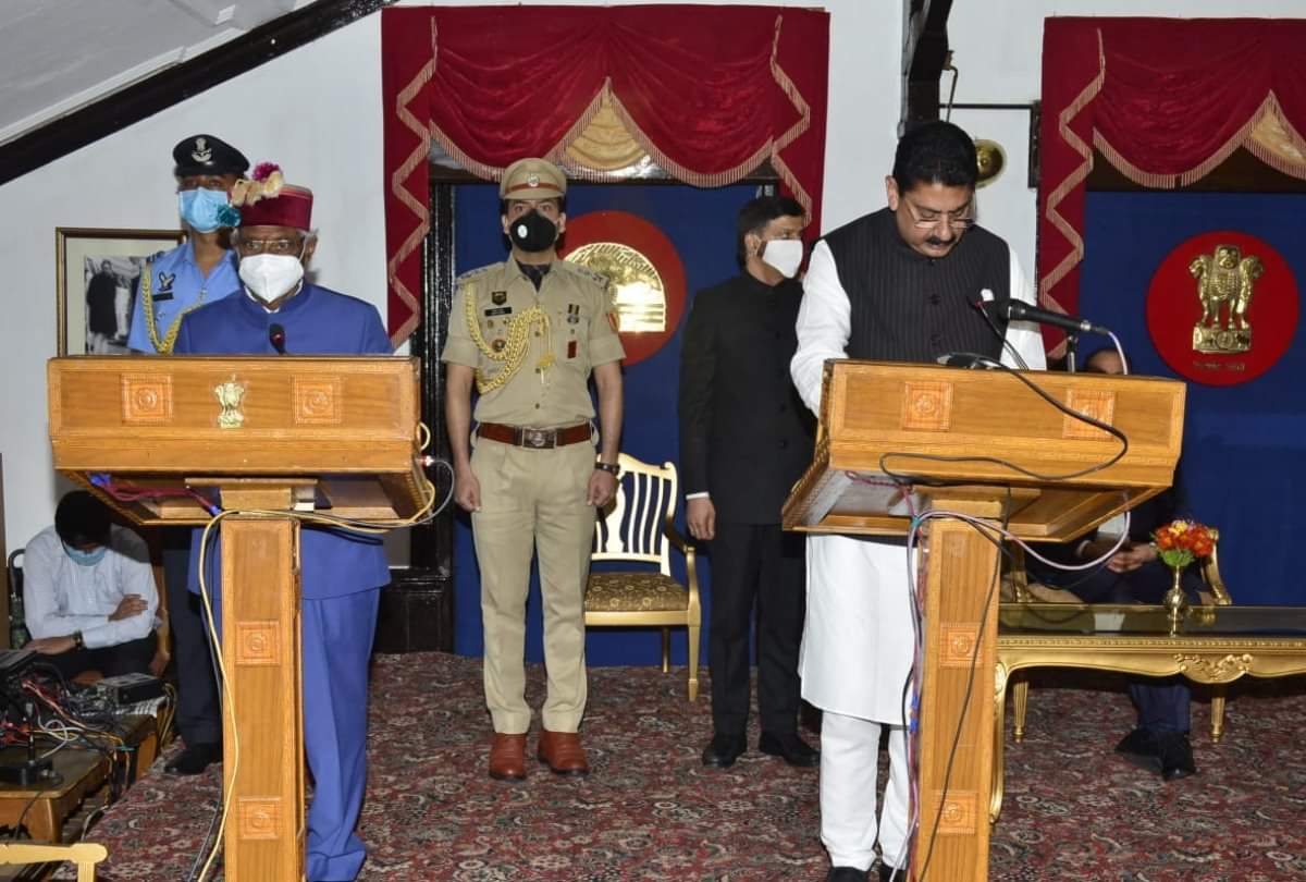 Himachal Cabinet Expansion Three New Cabinet Ministers Oath Taking Ceremony In Raj Bhawan Shimla and protest outside Himachal pradesh secretariat
