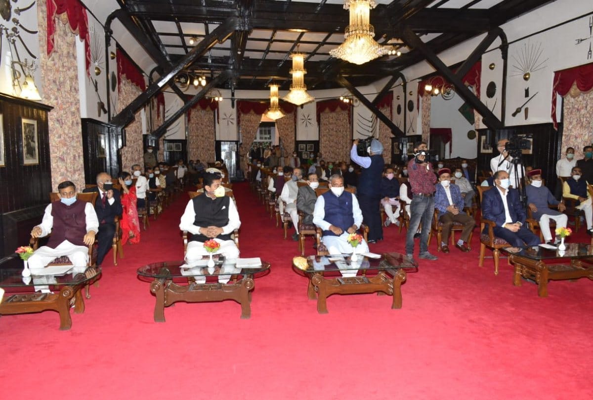 Himachal Cabinet Expansion Three New Cabinet Ministers Oath Taking Ceremony In Raj Bhawan Shimla and protest outside Himachal pradesh secretariat