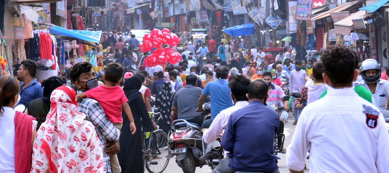 Jam situation in markets due to Eid shopping