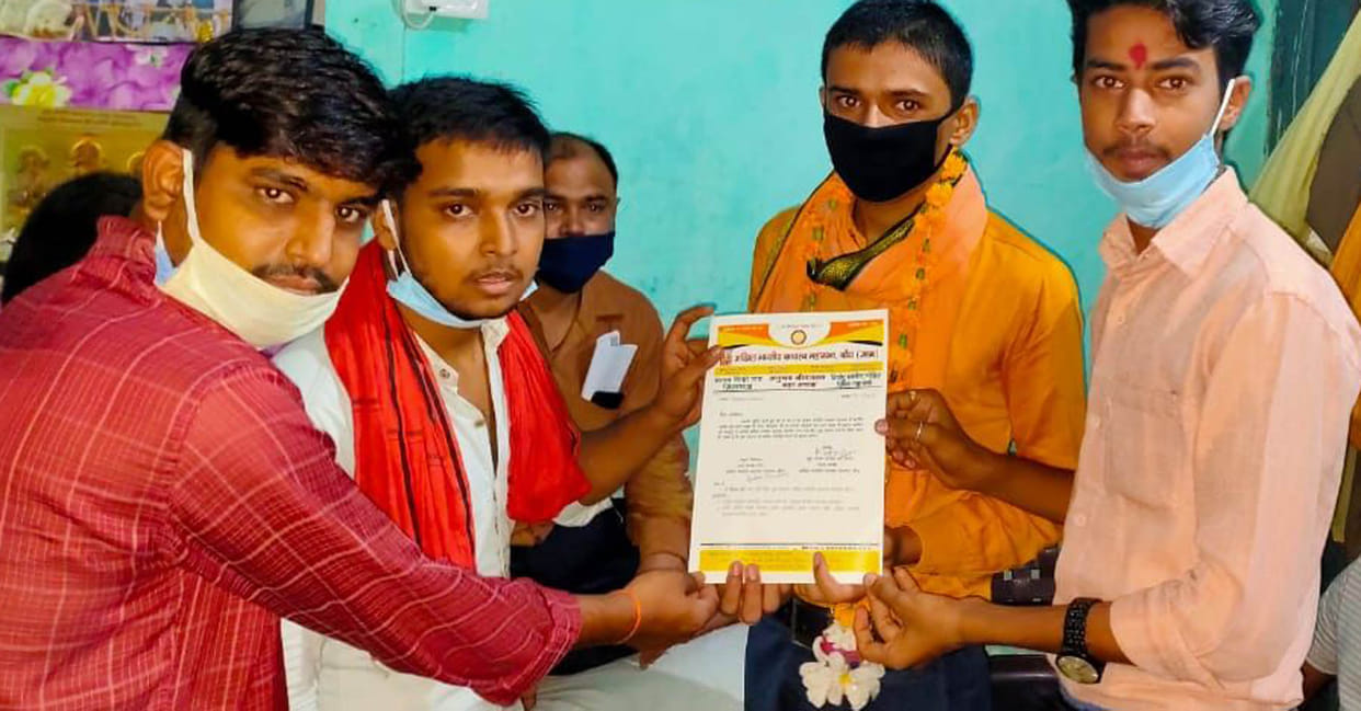 Congress signature campaign for Dr. Kafeel's release