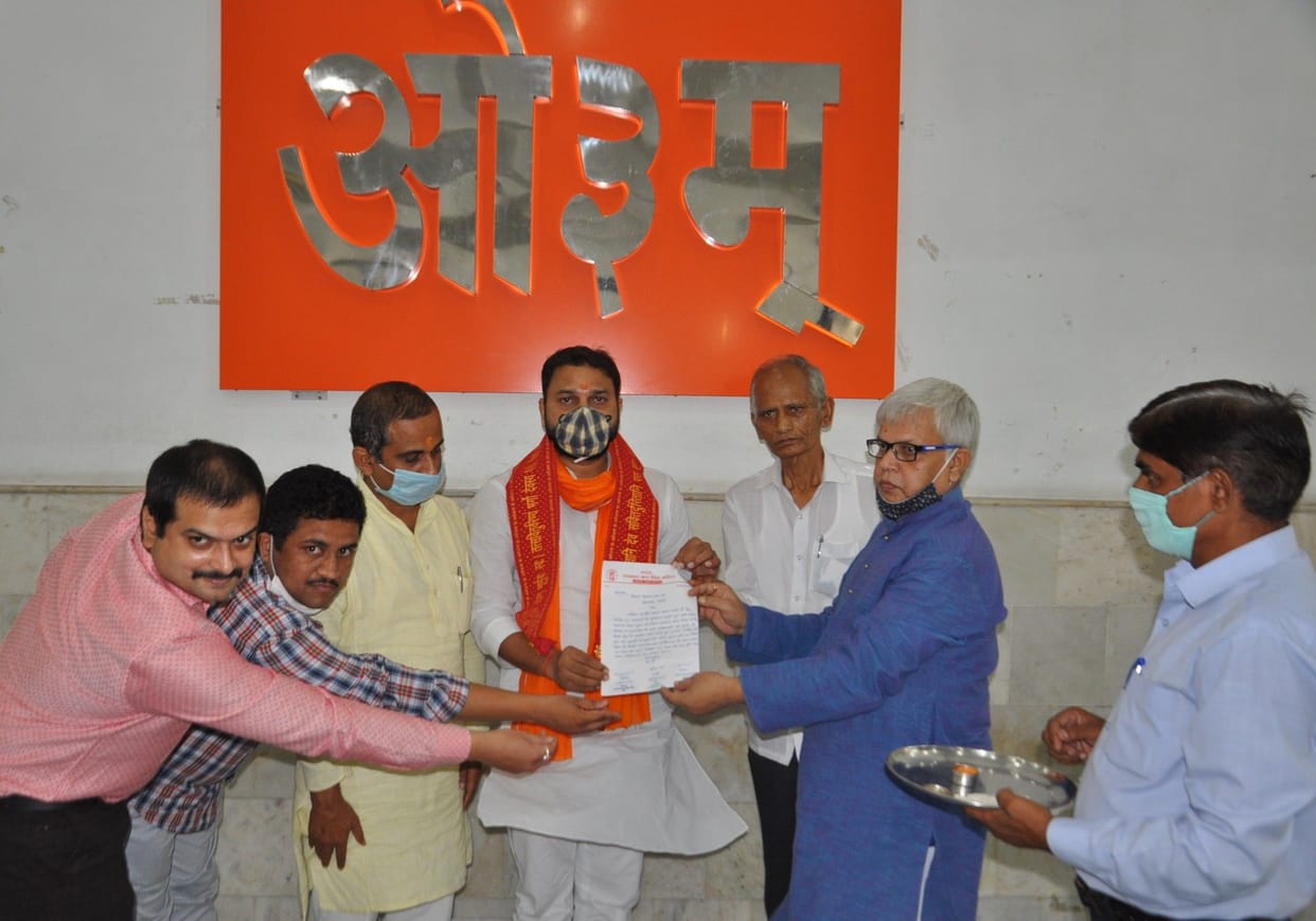 School waived four months fee on MLA's appeal