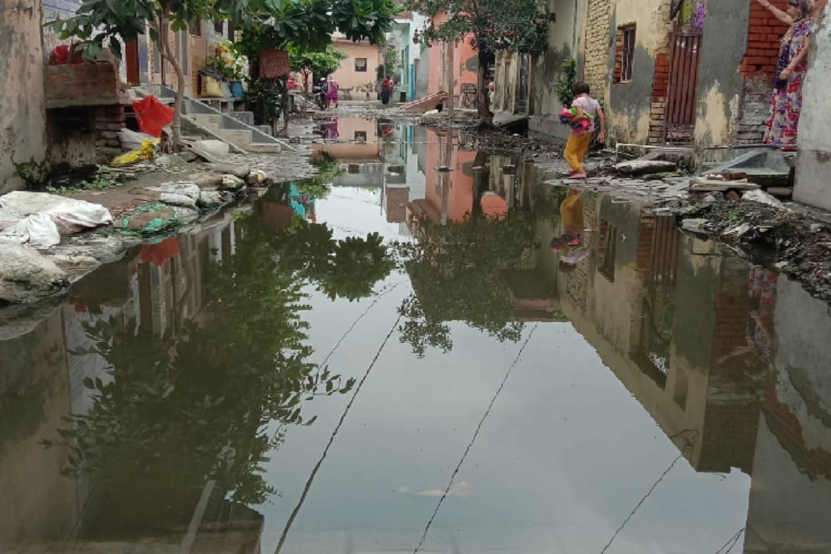 Meerut News: the faremrs are happy for good rain but the secrate open to cleanness which have spent lekhs of rupees