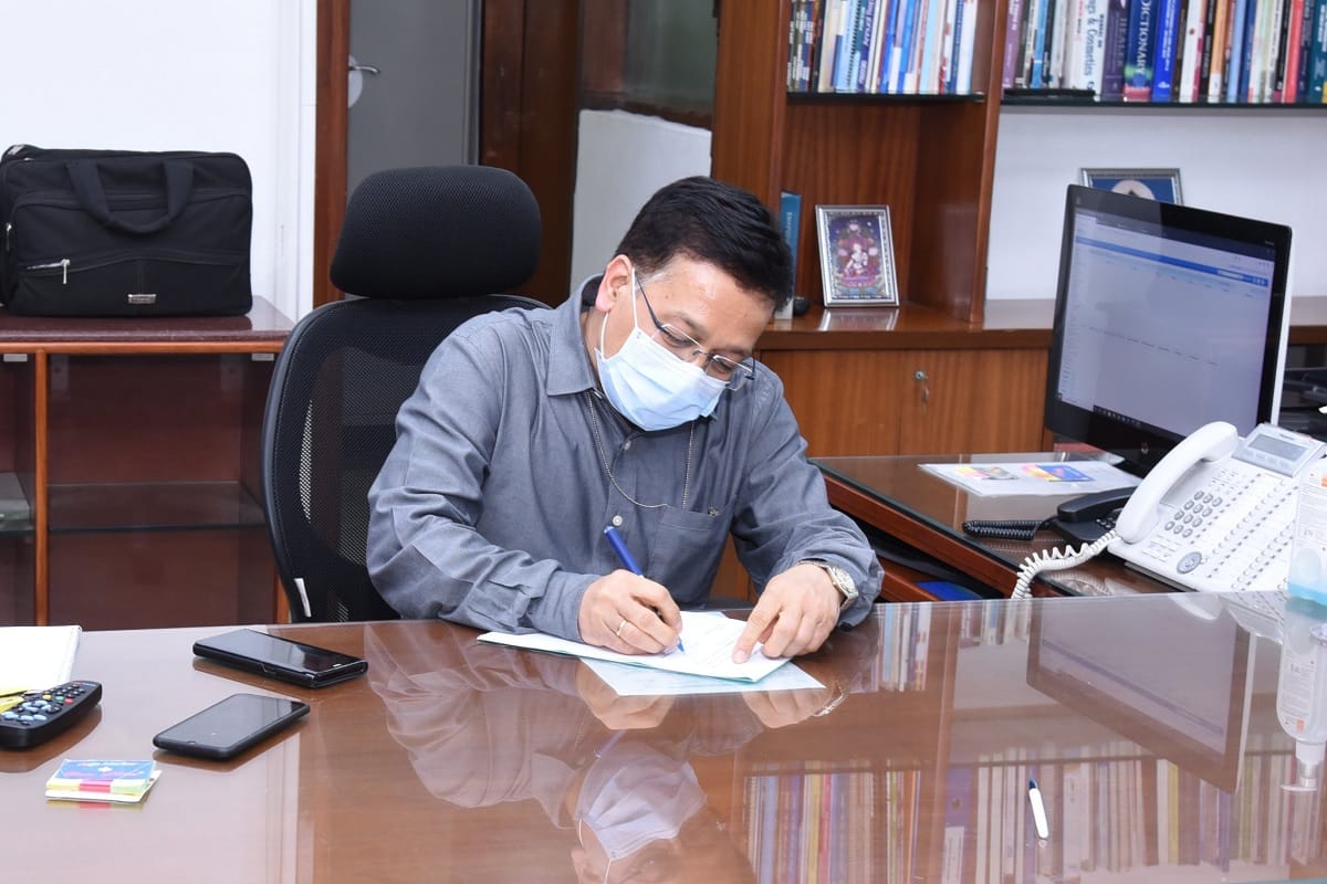 Rajesh Bhushan took charge as Secretary in Ministry of Health and Family Welfare