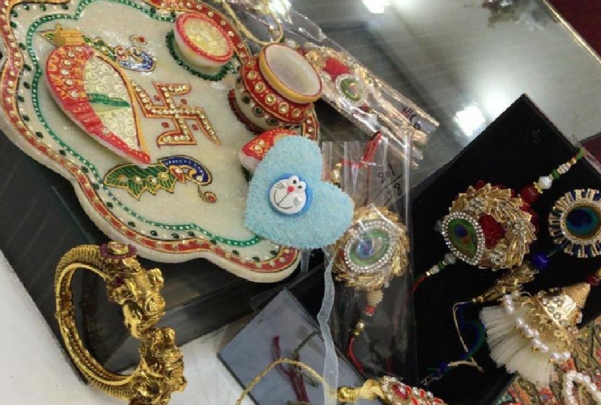 Rakshabandhan, nagar nigam chandigarh allowed people for stall in markets