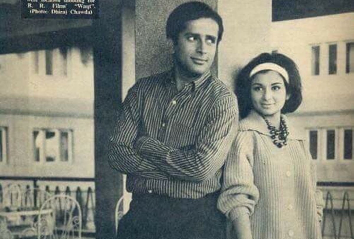 waqt this day that year series by pankaj shukla 30 july 1965 bioscope raj kumar sunil dutt sharmila