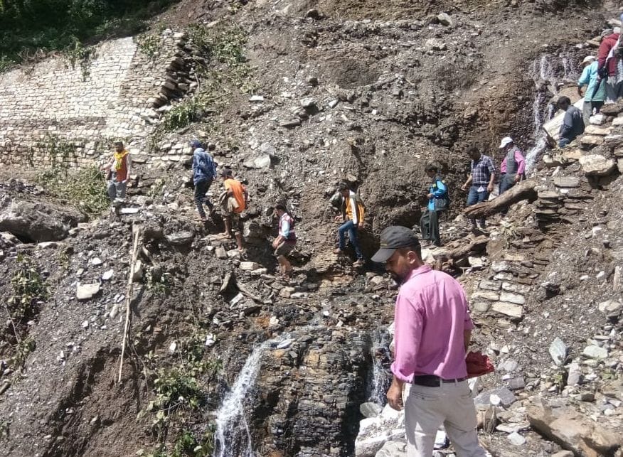 Aapda in Kapkot