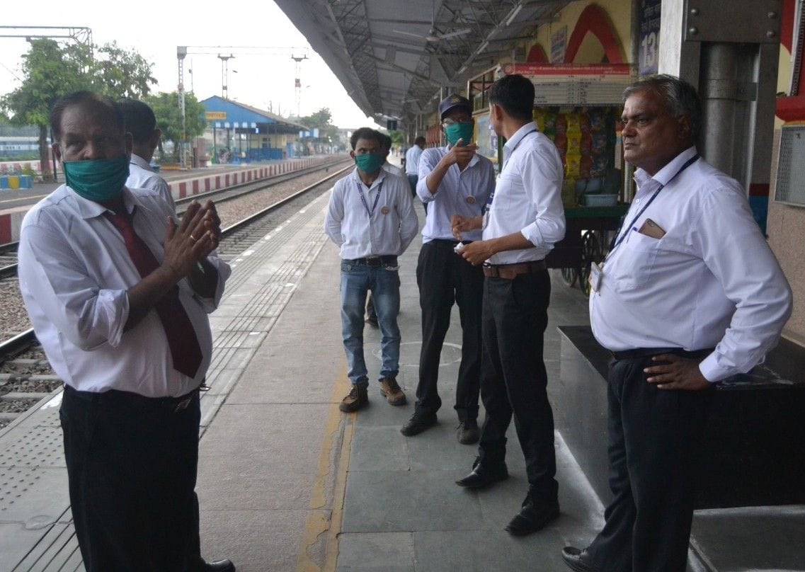 Hathras: Preparations remained stalled, DRM did not stop at Hathras Junction