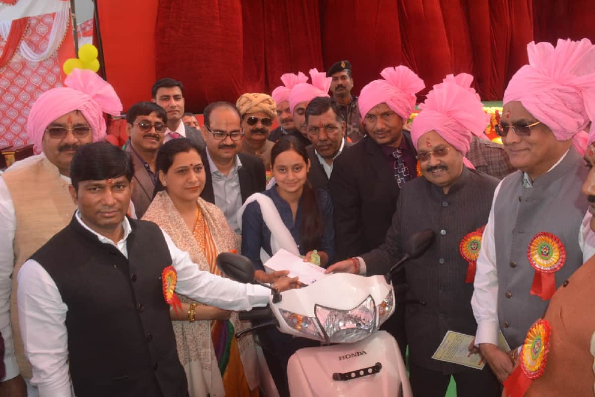 Amar Singh News: Thakur Amar Singh kept going to Baghpat for education, society and politics