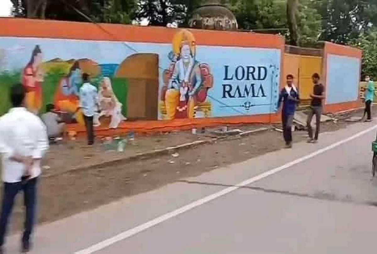 Preparations going on in Ayodhya for Bhumi Pujan see pictures of lord Rama wall paintings