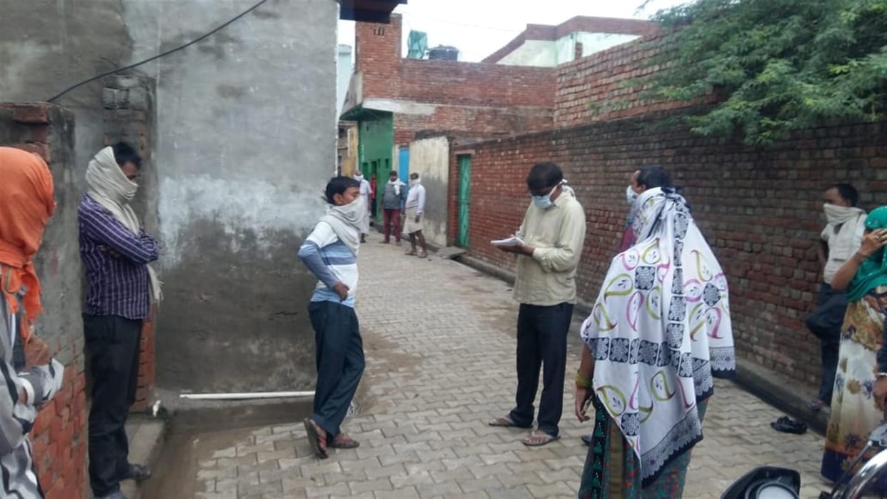 Hathras: Six more corona positive, including pharmacist and her mother met