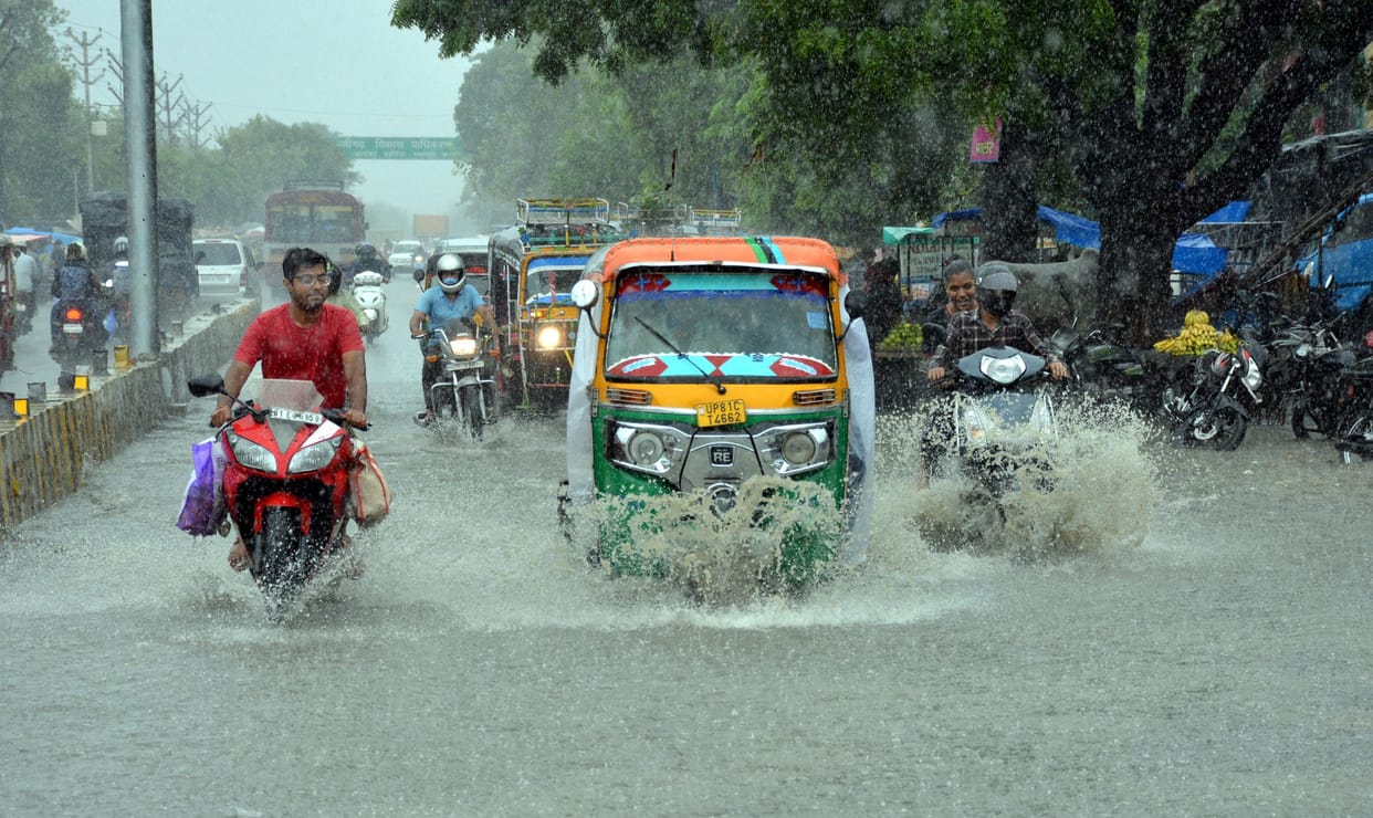 Aligarh: Maris Road sinks in just two rains