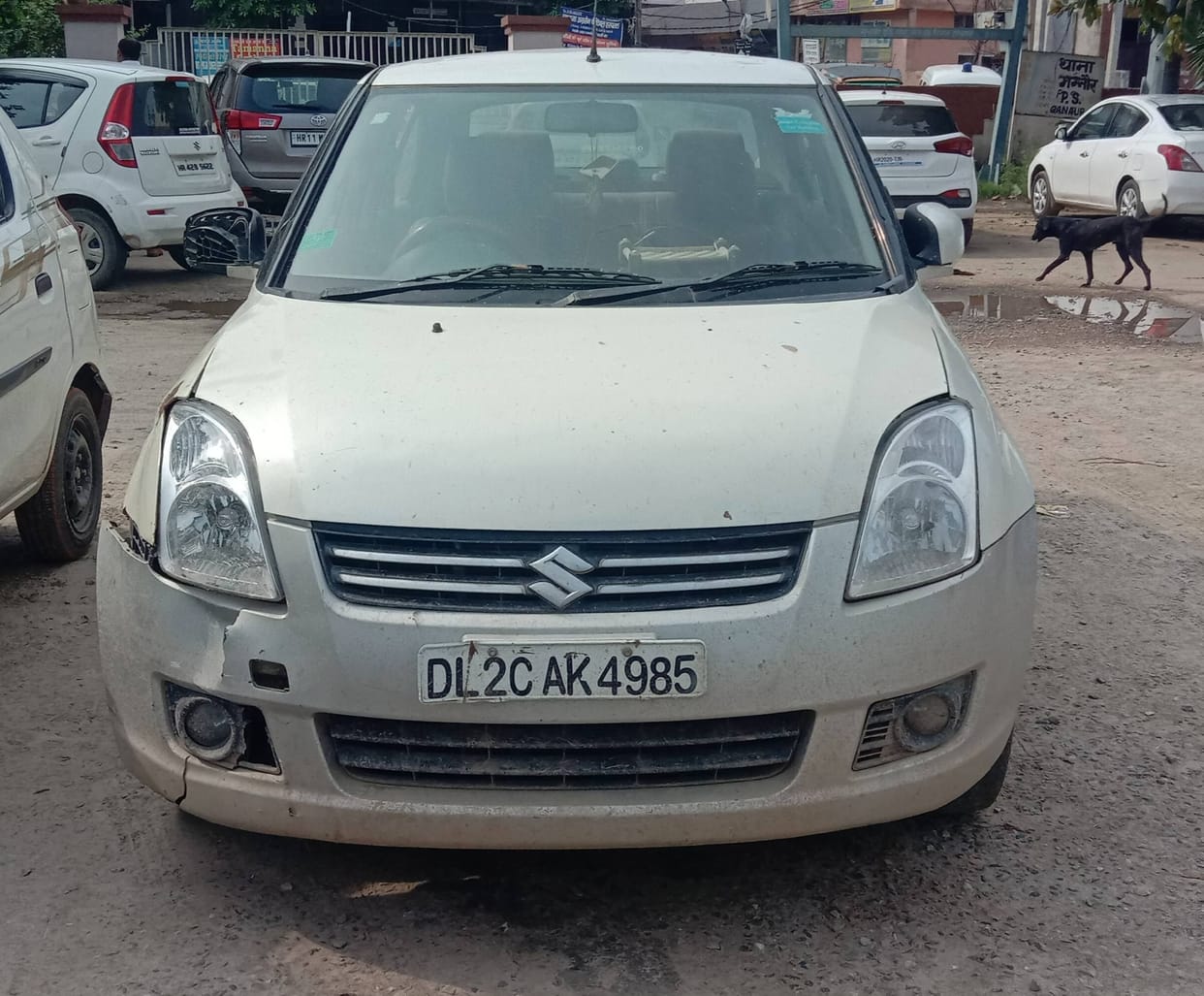 Skoda vehicle and cash looted by businessmen in broad daylight, police chased and arrested a rogue