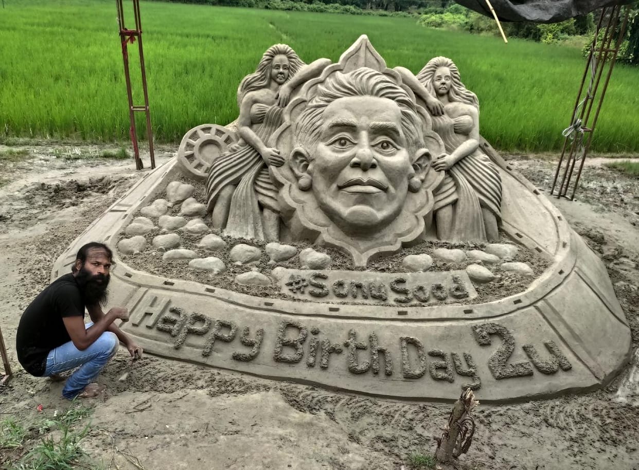 Sand artist congratulates Sonu Sood on her birthday