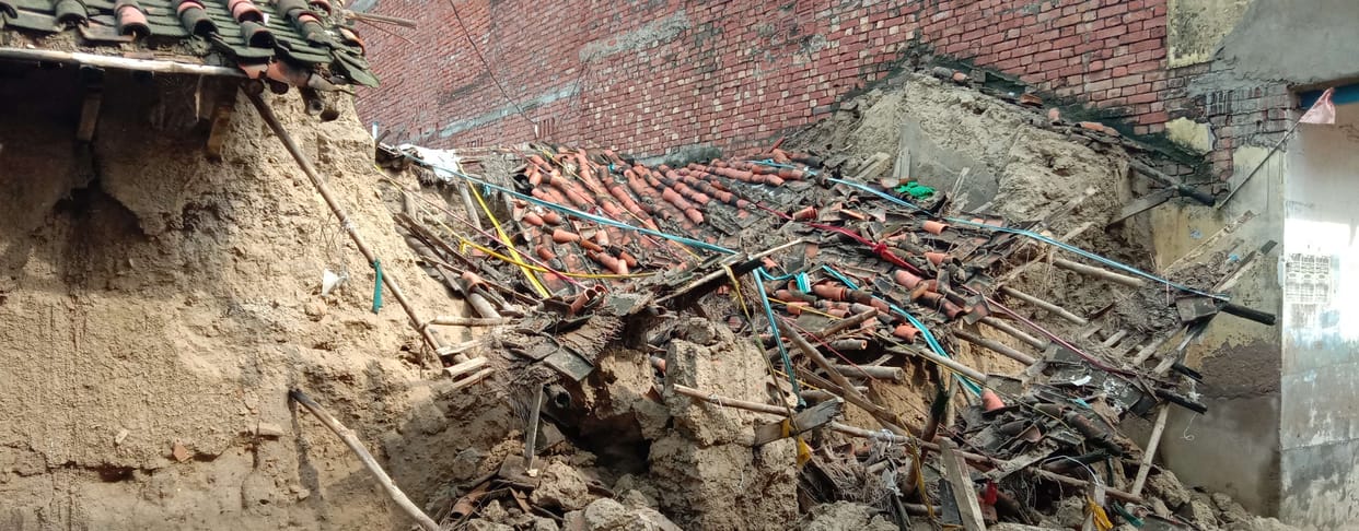 house collapses, narrow survivors