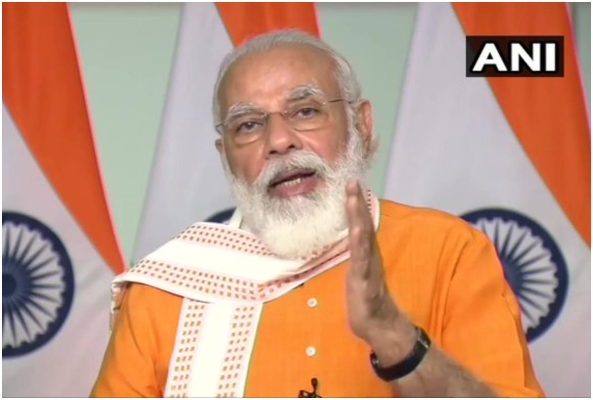 Prime Minister Narendra Modi addresses students participating in the Smart India Hackathon 2020