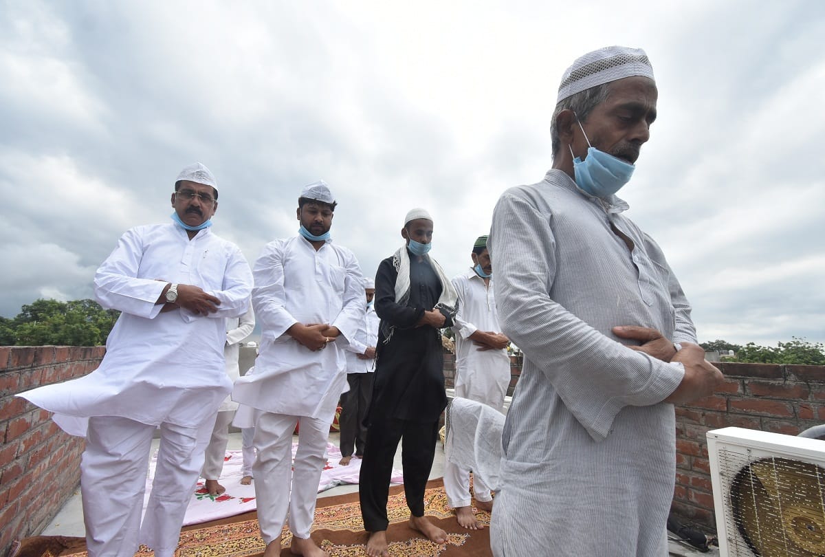The sacrifice offered in the Lord's Bargah amid silence