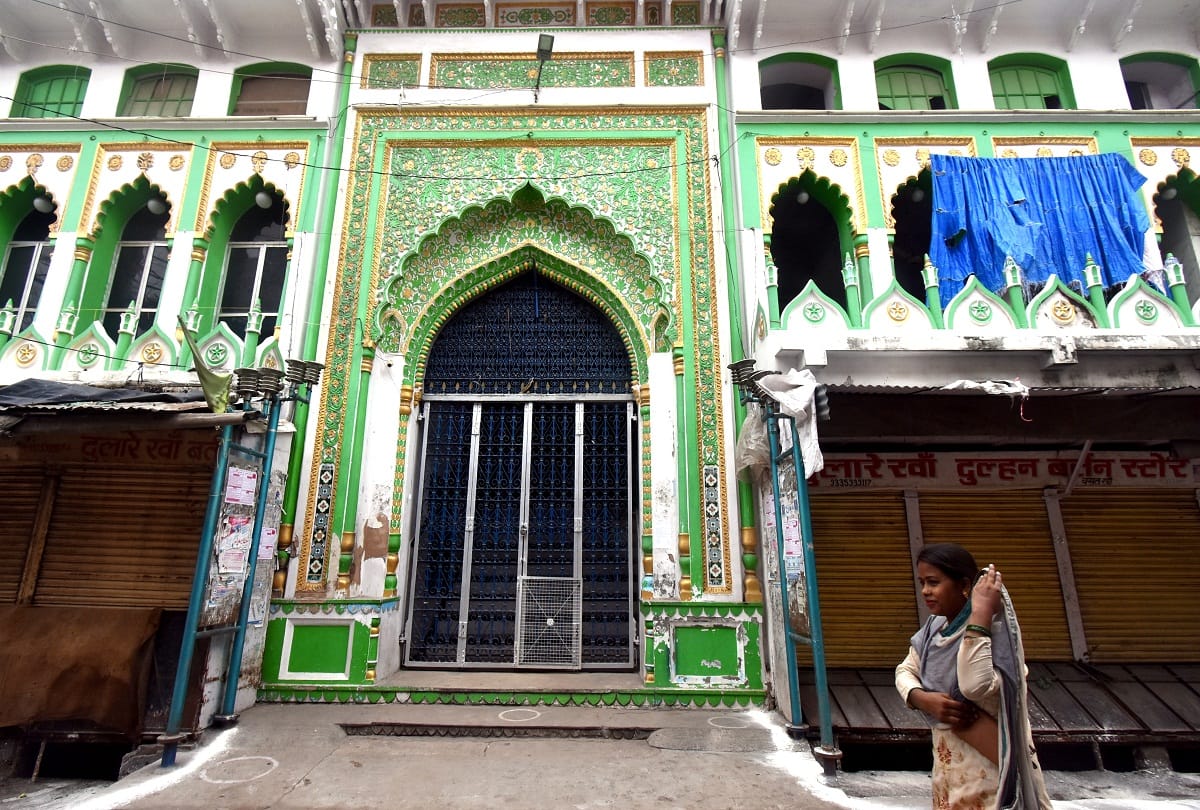 The sacrifice offered in the Lord's Bargah amid silence