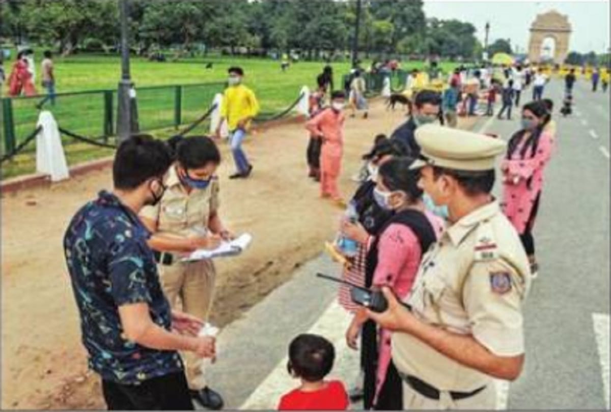 Rules broken in epidemic, challan of 97,417 in one and half month