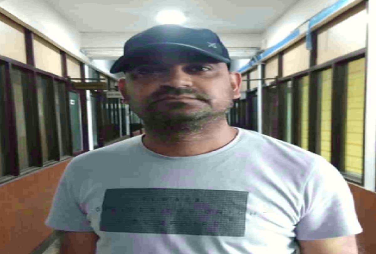 Delhi Police arrested the owner of Cine Mirchi Production Company and producer of the The Great Indian Casino on charges of cheating