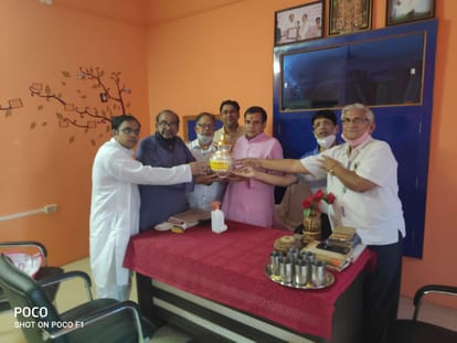 Jain Mahasamiti sent water and soil of Lord Parshwanath's birthplace