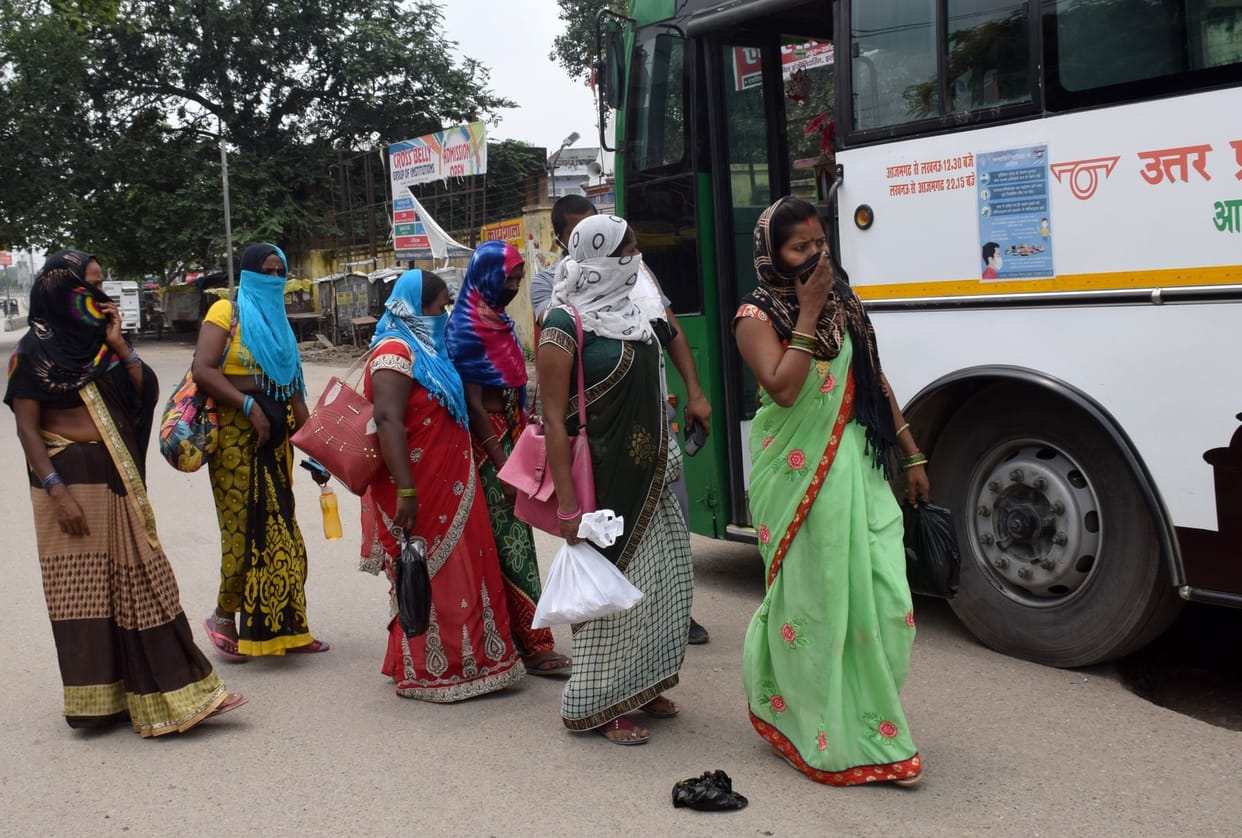 Giving women on Rakshabandhan, they will be able to travel in roadways bus till 12 o'clock tonight