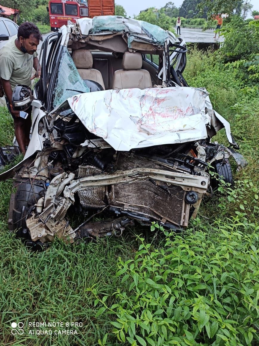 Car collides with truck in Kokhraj, two brothers died