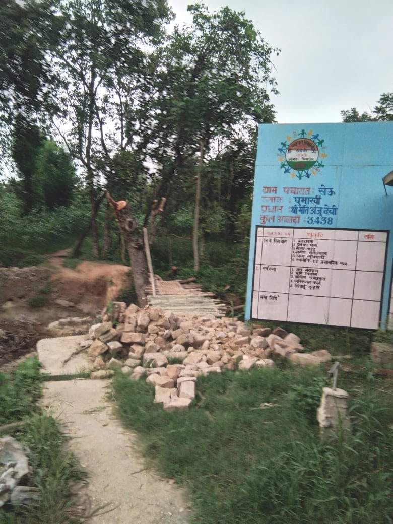 Panchayat representatives came into action, culvert made from bamboo
