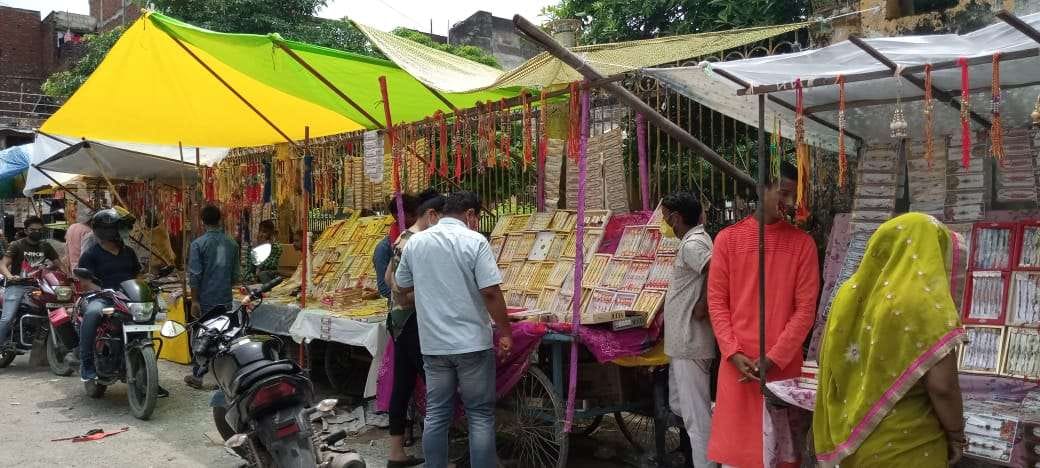 Today, sisters will tie Rakhi on their brothers' works