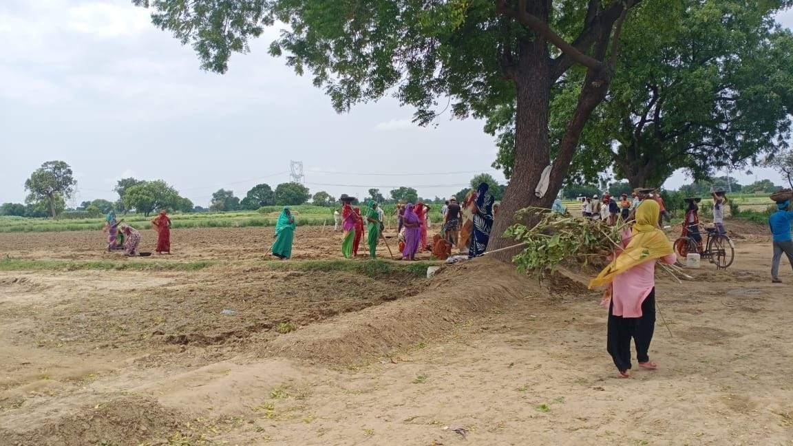 manrega,etawah,etawah news