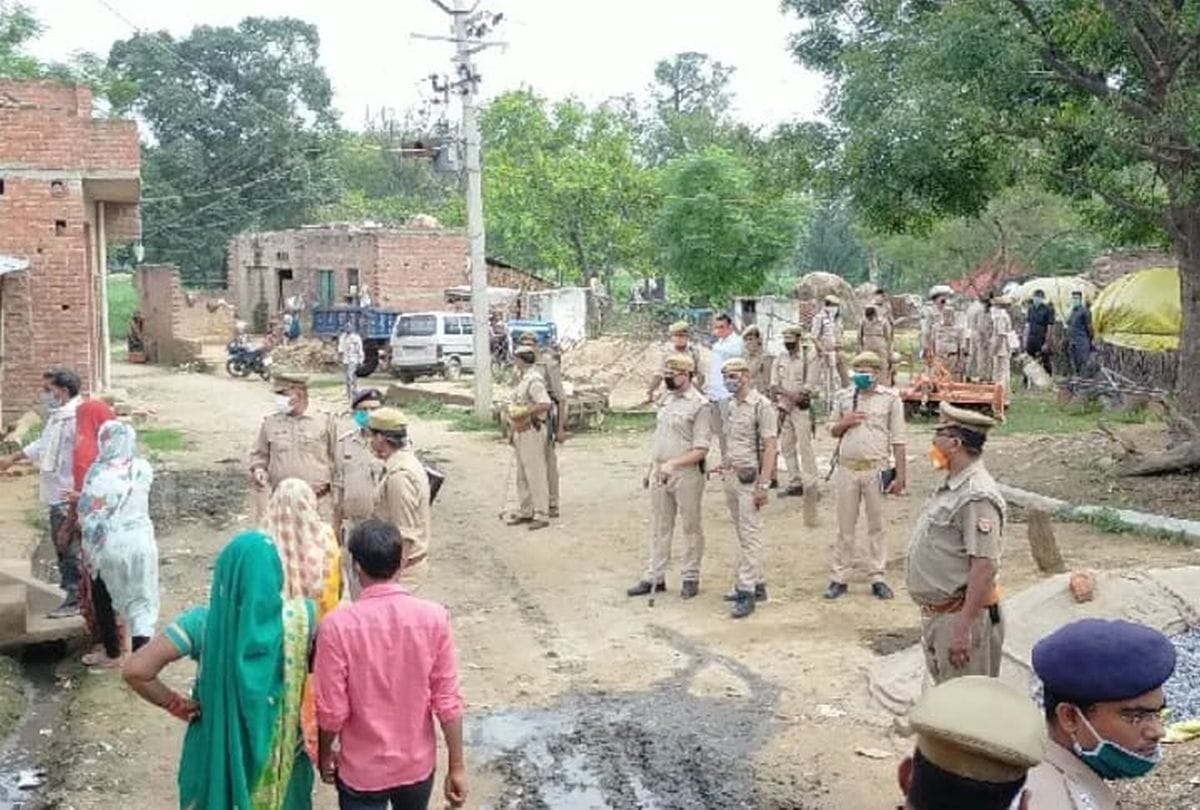 Double Murder In Mainpuri Village Nagala Vichitra Crime News