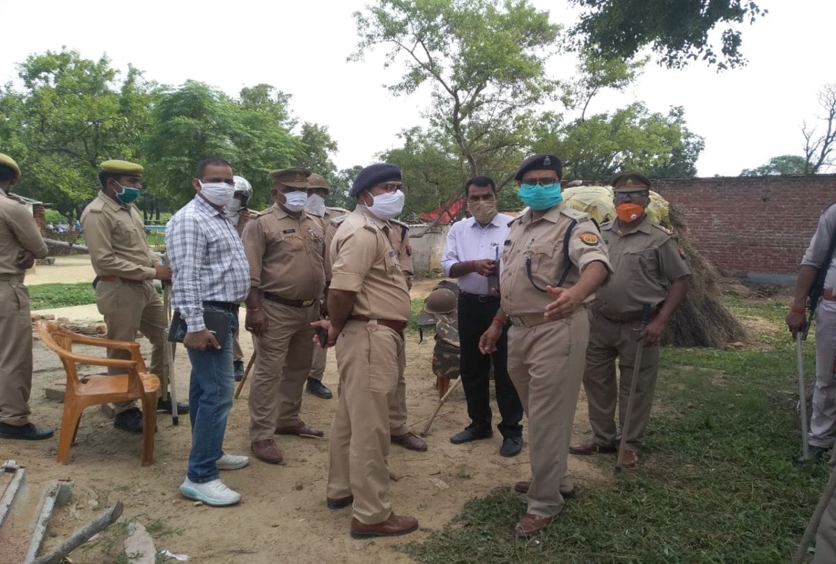 Double Murder In Mainpuri Village Nagala Vichitra Crime News