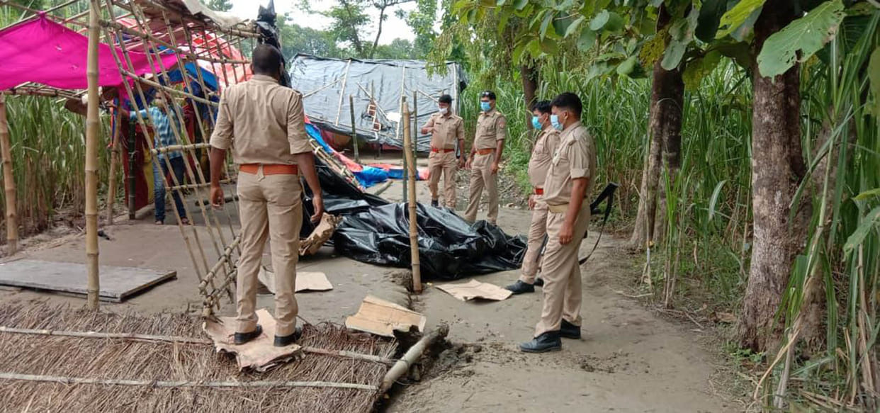 police caught lottery and gambling spot