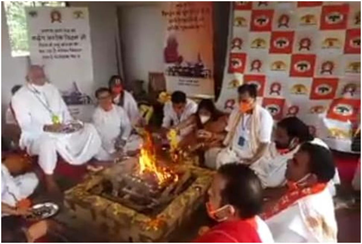 Ayodhya Ram Mandir Bhoomi Pujan ritual of construction began with Vedic mantras