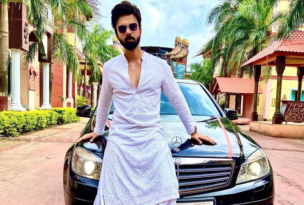 Balika Vadhu Actor Avinash Mukherjee Gift Himself Mercedes Benz on Birthday