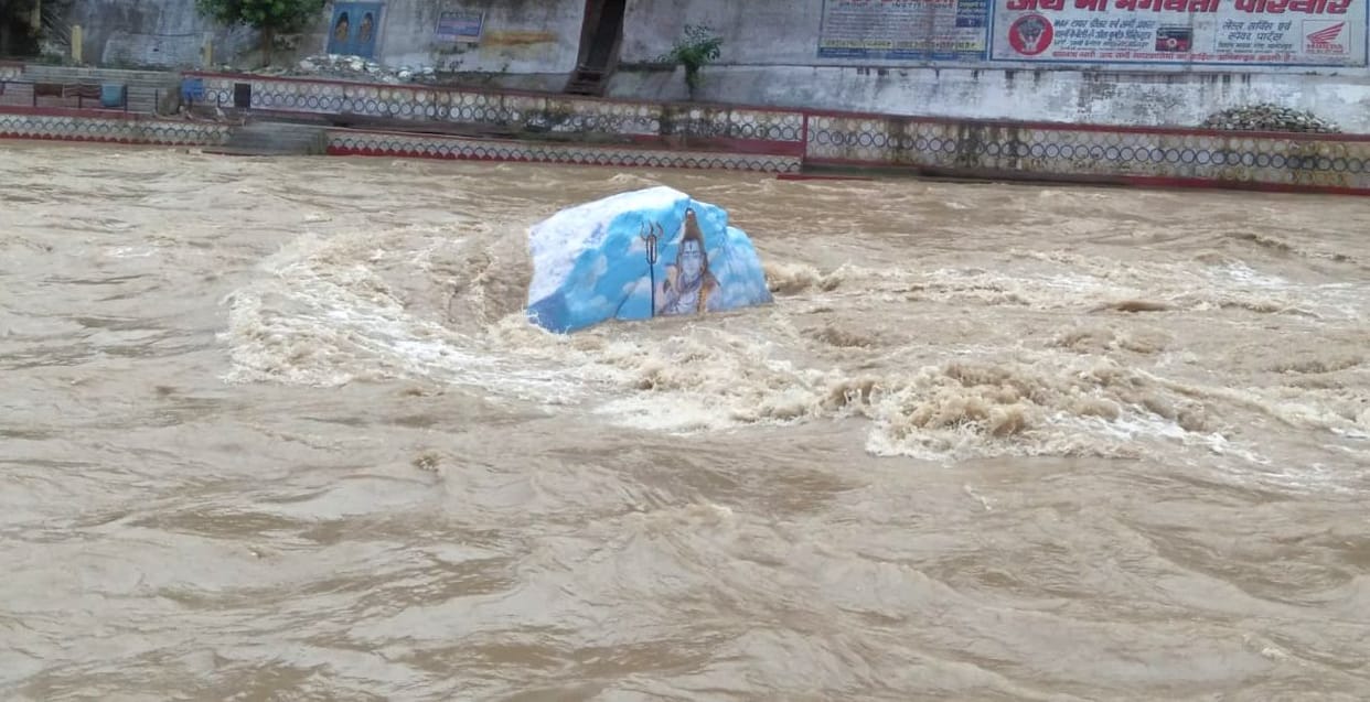 Road Block in Bageshwar