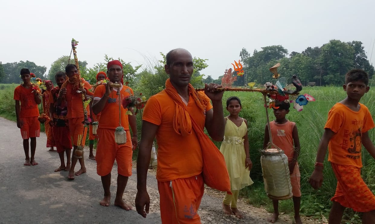 Devotees gathered in temples on the last Monday of Sawan